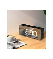 Akıllı Aynalı Dijital Saat  LED Göstergeli, Alarm & Termometre, USB/Pil