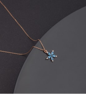 925 Ayar Gümüş Aquamarine Taşlı Hediye Çiçek Kolye