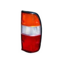 Mazda B2500 1999-2002 Sol Stop Lambası Uh71-51-160A