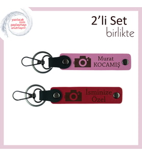 Objektife Bakan Her Gülüş İçin, Kamera Temalı, Kişisel İsimli Anahtarlık Seti, Pembe-Kırmızı