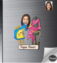 Kişiye Özel Terzi Kadın Ahşap Magnet -1