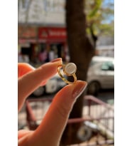 Gümüş 10x8 mm sedef taşlı altın kaplama yüzük (Sarı)