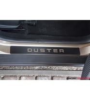 DUSTER Karbon Kapı Eşiği Koruma Sticker (4 Adet)