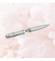 KİŞİYE ÖZEL İSİM BASKILI LAZER IŞIKLI METAL KALEM FLAŞ BELLEK 32 GB (Gri)