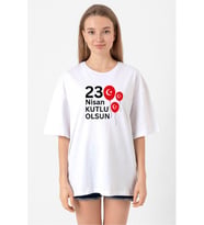 23 Nisan Balon Beyaz Kadın Oversize Tshirt