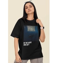 Billie Eilish Hit Me Hard And Soft Baskılı Unisex Oversize Şarkıcı Tişört
