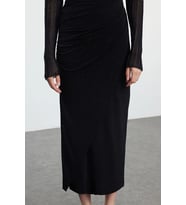 Modern Tarz Astarsız Örme Maxi Boy Büzgü Drape Detaylı Maxi Anvelop Esnek Etek (Siyah)