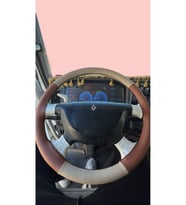 DİKİŞLİ DİREKSİYON KILIFI AÇIK BEJ TABA DERİ SİYAH DİKİŞLİ RENAULT PREMİUM TIR KAMYON İÇİN