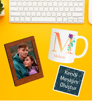 Kişiye Özel Baş Harf İsim Soyisim Beyaz Kupa  Fotoğraflı Çerçeve Ve Kendi Mesajını Oluştur Kart Seti