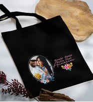 BK Gift Kişiye Özel Fotoğraflı Anneler Günü Tasarımlı Siyah Kumaş Bez Çanta, Baskılı Omuz Çantası, Alışveriş Çantası, Anneler Günü Hediyesi, Anneye Hediye-1