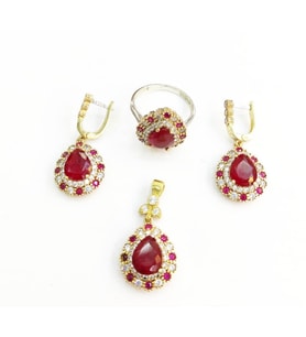 Yakut Taşlı Gümüş Otantik Set