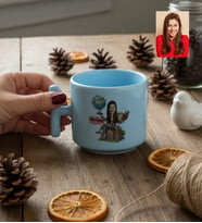 Kişiye Özel Karikatürlü Kadın Öğretmen T Pastel Kupa Öğretmenler Günü Hediyesi