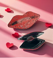Accessories Kırmızı Renk Dudak Figürlü Taşlı Cep Aynası