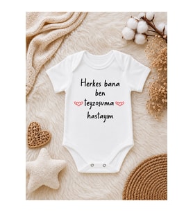 Herkes Bana Ben Teyzosuma Hastayım Yazılı Bebek Zıbını – Teyze Sevgisi Temalı Baskılı Bebek Body