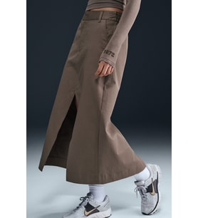 Nike Sportswear Collection Women's Twill Skirt Kadın Gabardin Yırtmaçlı Etek Kahverengi
