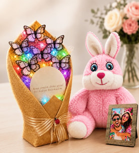 Kişiye Özel Fotoğraflı Renkli LED Işıklı Aynalı Beyaz Kelebek Buketi ve Peluş Tavşan