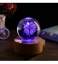 Işıklı Ahşap Kaideli Yonca Temalı Cam Küre 8cm*6cm