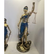 Avukat Adalet Kadın  Heykeli Themis Terazi Dekoratif (Karışık)