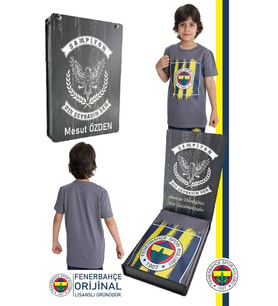 Fenerbahçe Orijinal Renkli Logo Sıfır Yaka Çocuk T-Shirt Kişiye Özel Hediyelik Ahşap Kutulu (Gri)