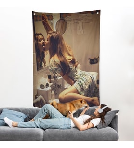 Aynayı Yalayan Seksi Kadın Duvar Örtüsü-7975