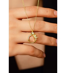 Zirkon Taşlı Gold Yüzük Motifli Gümüş Kolye