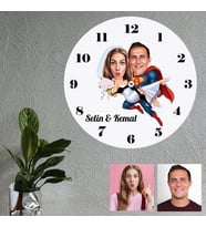 Süper Adam ve Gelin Özel Karikatürlü Kişiye Özel Ahşap Duvar Saati