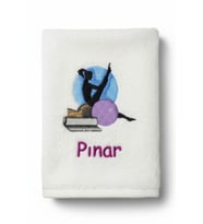 Kişiye Özel Nakışlı Pilates Temalı Spor ve Fitness Antreman Havlusu 50x90 cm (Beyaz)
