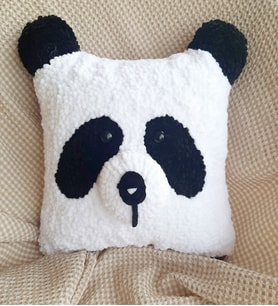 Mi-Knitting, Çocuk Odası Kırlenti, Dekoratif Kırlent, Punch Nakışı Kırlent, Elişi Kırlent, Panda Figürlü Kırlent