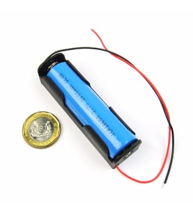 Tekli 1 li 18650 Pil Yuvası Kablolu Tutucu 3.7V Pil Şarj Kutusu