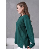 Kadın Minimal Çizgi Kabartmalı Triko Kazak (Zümrüt Yeşili)
