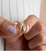 925 Ayar Gold Desenli Halka Gümüş Küpe