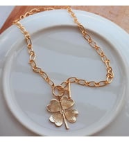 Yonca Model Gold Renk Kolye 
