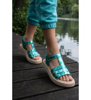 Cool Gümüş Cırt Bantlı Yumuşak Rahat Tabanlı Kız Çocuk Sandalet Queen F