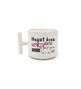 Senin En Güzel Yerin Memelerin Baskılı Beyaz Kulplu T Kupa - Komik Hediye Bardak Fincan Mug