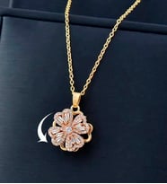 Gold Zirkon Taşlı Hareketli Dönen Yonca Kolye