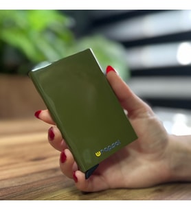 Mekanizmalı Kartlık Rfid Korumalı Alüminyum Otomatik Mekanizmalı Kredi Kartlık Renkli Metalik Asker Yeşili