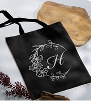 BK Gift Kişiye Özel Harfli Siyah Kumaş Bez Çanta-4, Baskılı Omuz Çantası, Alışveriş Çantası