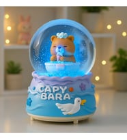 Capybara Temalı Büyük Boy Püskürtmeli Müzikli Işıklı Kar Küresi (Mavi)