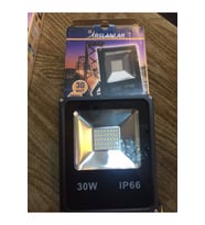 30 W Led Projektör