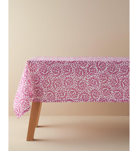 Home Carnival Floral Polyester Masa Örtüsü Fuşya