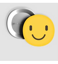 Moon Artica Sevimli Gülen Yüz Emoji Tasarımlı İğneli Rozet