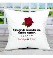 Yüreğinde Hissedersen Mesafe Yoktur Yastık (Beyaz)