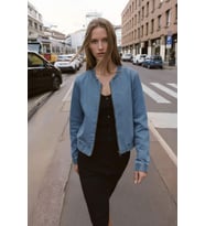 Kadın Açık Mavi Bomber Denim Ceket