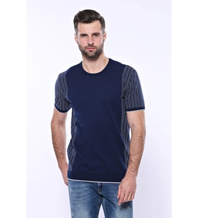 Bisiklet Yaka Kenarları Desenli Lacivert Örme T-shirt  Wessi