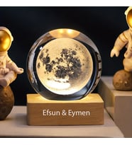 İsme Özel Büyük Boy Işıklı Ahşap Kare Kaideli Dolunay Temalı Cam Küre 8cm