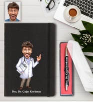 Kişiye Özel Erkek Doktor Karikatürlü Defter ve Kalem