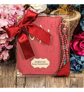 Hediyelik Şantuk Yasin Kitabı, İnci Tesbih, Süslemeli Asetat Kutulu (17×15) Dini Set-Bordo