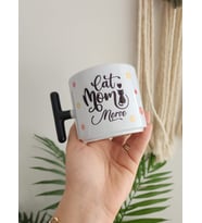 İsme Özel Kişiye Özel Porselen Cat Mom Yazılı Kırmızı Sarı Benekli T Kupa Bardak Latte Fincanı
