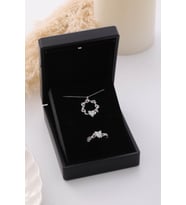 Işıklı Kutulu Gümüş Kalp Taşlı Sarmaşık Kolye & Yüzük Seti - 925 Ayar Gümüş Set