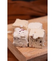 Antep Fıstıklı Çekme Helva - 400g Geleneksel Tatlı